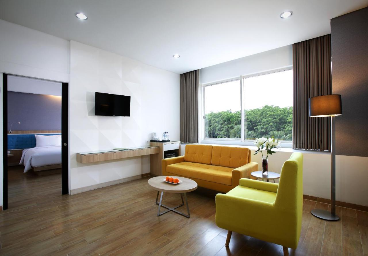 Santika Kelapa Gading Hotel